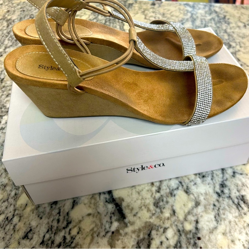 Style & Co. Silver Sparkle Tan Wedge Shoes Elegant Design